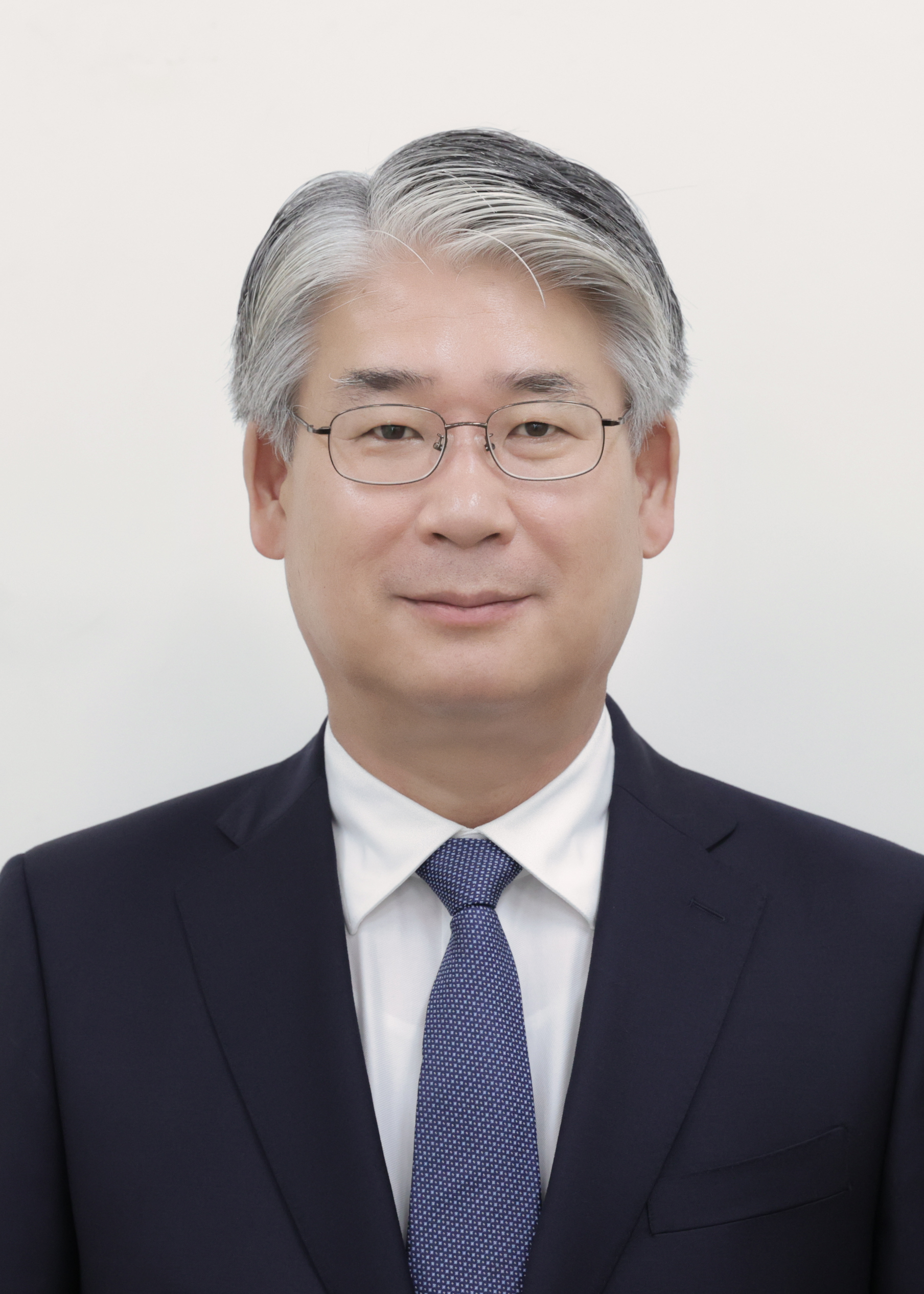 신재섭