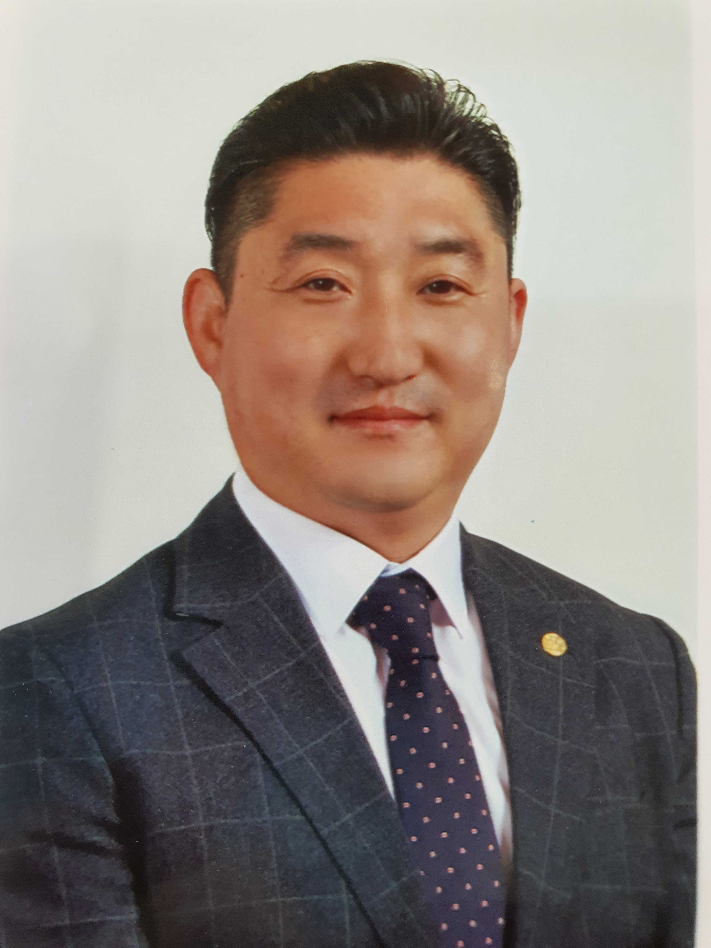 배근형