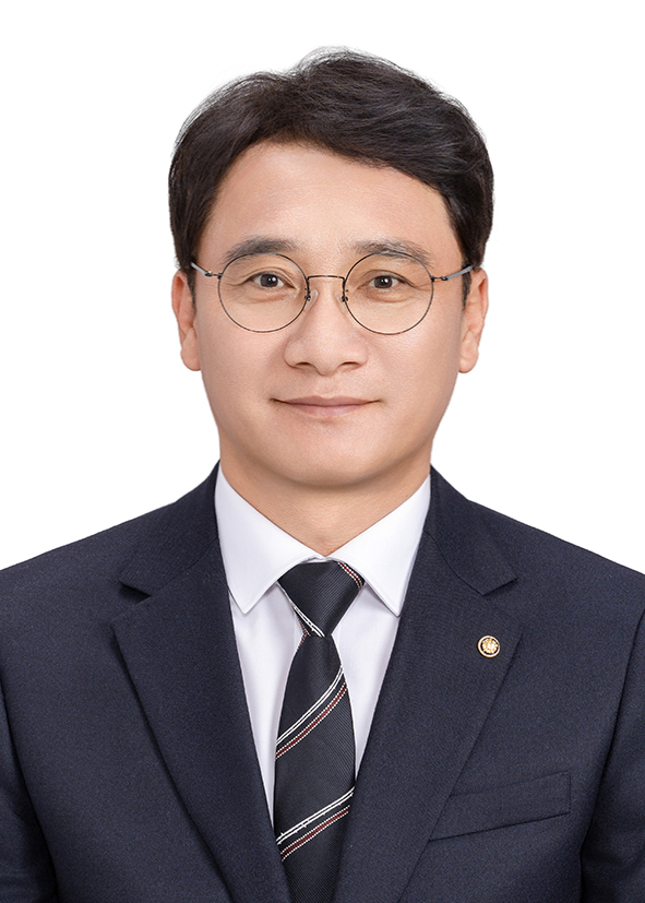김일기